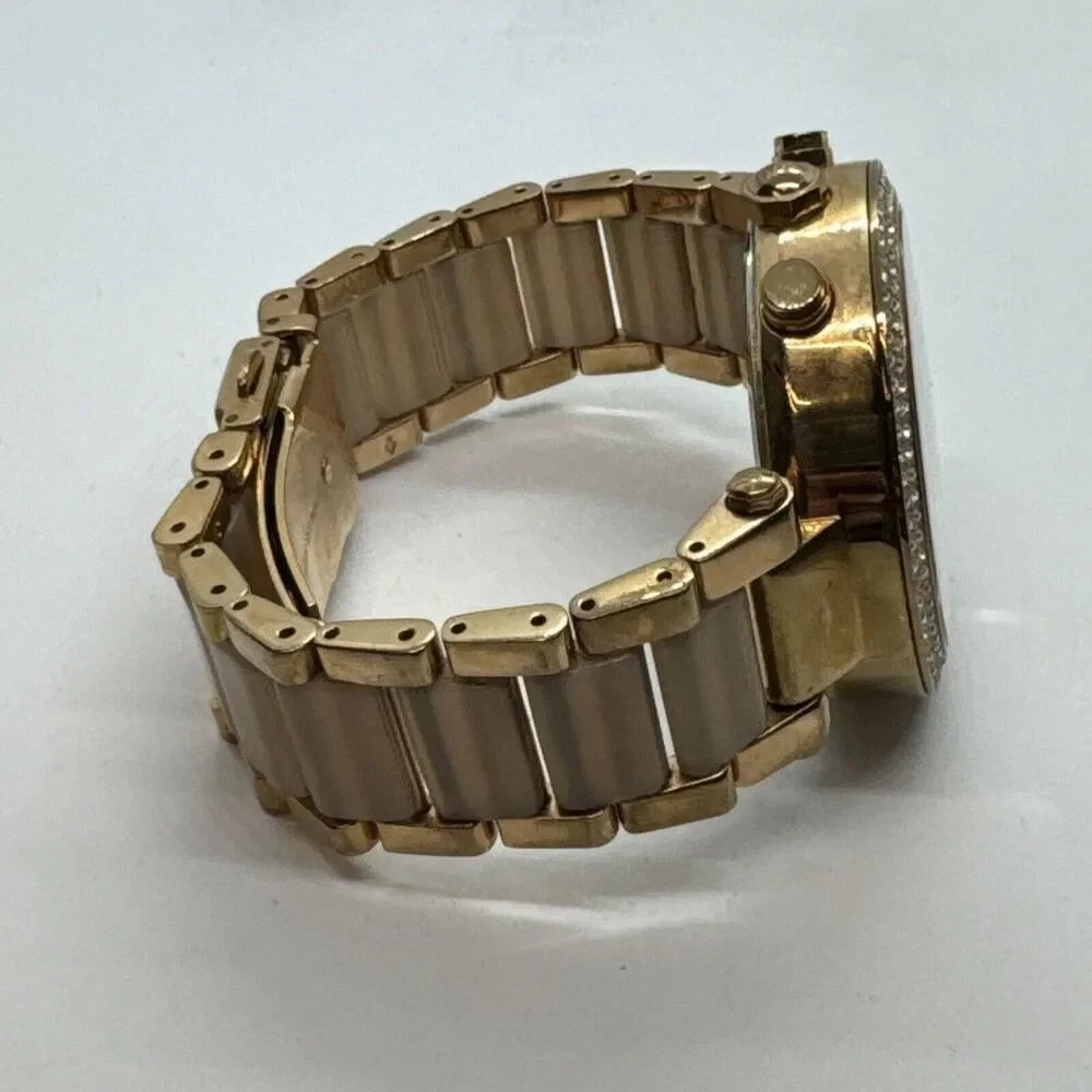 Michael Kors Parker MK5896 Women Rose Gold Analog Dial Quartz Wrist Watch JNA404